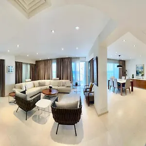 Aphrodite Plaza Apartmanhotel