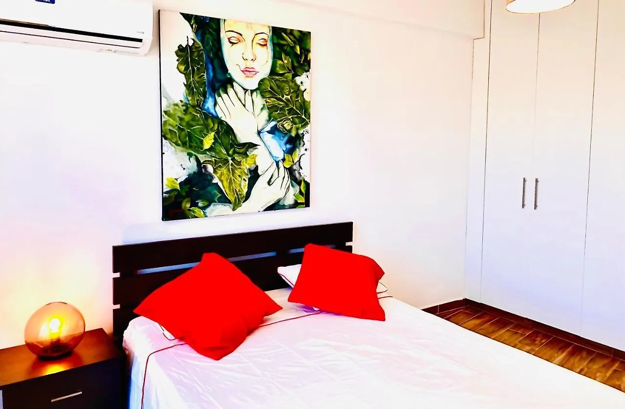 Bali Suites 101 Larnaca 0*,  Cipru